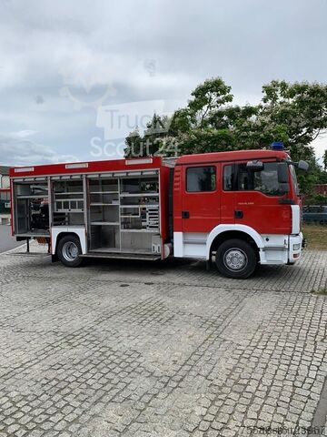 Feuerwehrauto MAN Löschfahrzeug