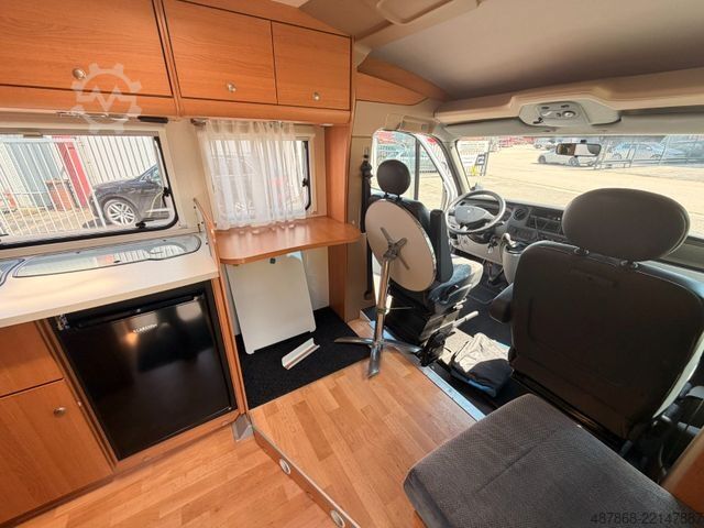 Yarı entegre karavan KNAUS TI 600