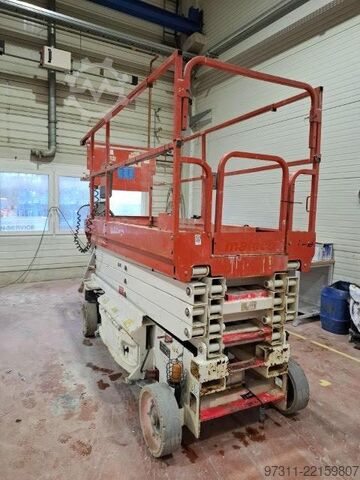 Elevador de tijera JLG 2646ES