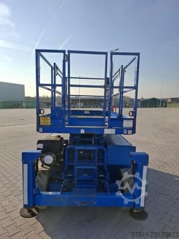 Elevador de tijera SkyJack SJ6832 RTE