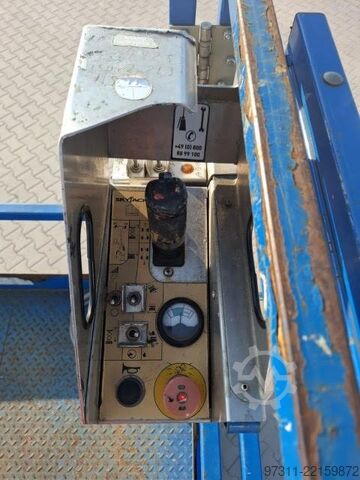 Elevador de tijera SkyJack SJ6832 RTE