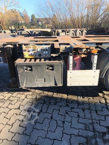 Wissellaadbak oplegger  OZGUL Treler 45  Fuß