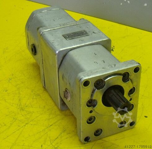 Double hydraulic pump Orsta Hydraulik C10-3L TGL10859