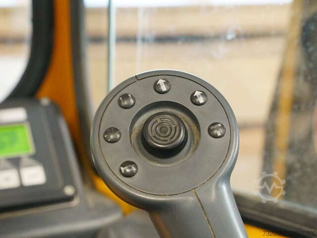 Stivuitor lateral Hubtex MQ 35 EL