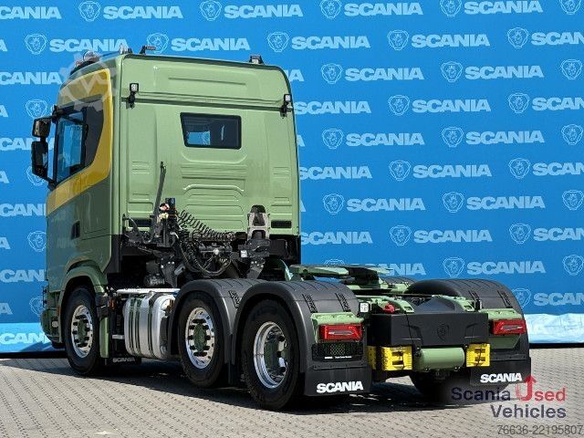 Standaard trekker Scania S 590 A6x2/4NB RETARDER FULL AIR V8 KING XT 9T