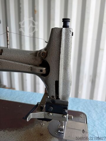 PFAFF 134-0-6 Cilindrische naaimachine voor lederwaren PFAFF 134-0-6 Maszyna do szycia skóry kaletnicza cylindryczna PFAFF 134-0-6 Maszyna do szycia skóry kaletnicza cylindryczna