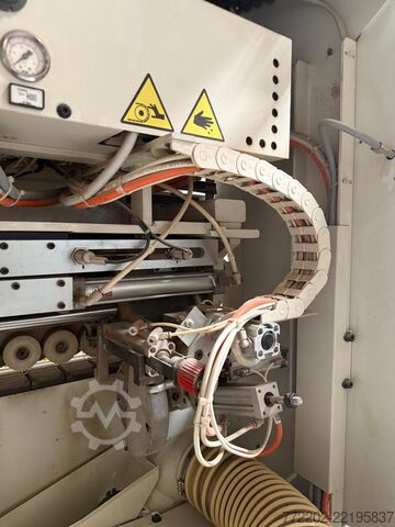 Kenar bantlama makinesi SCM Stefani Solution HD R4
