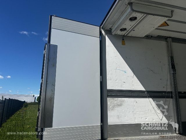 Hűtő félpótkocsi Schmitz Cargobull Reefer Multitemp
