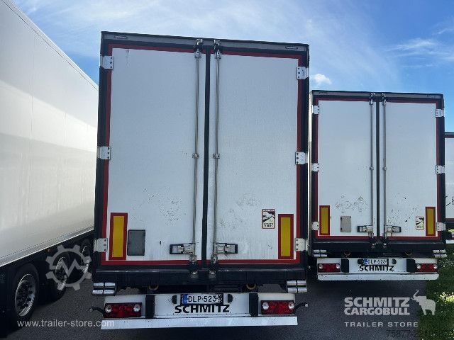 Hűtő félpótkocsi Schmitz Cargobull Reefer Standard