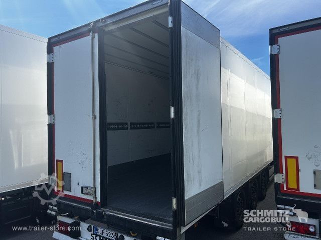 Hűtő félpótkocsi Schmitz Cargobull Reefer Standard