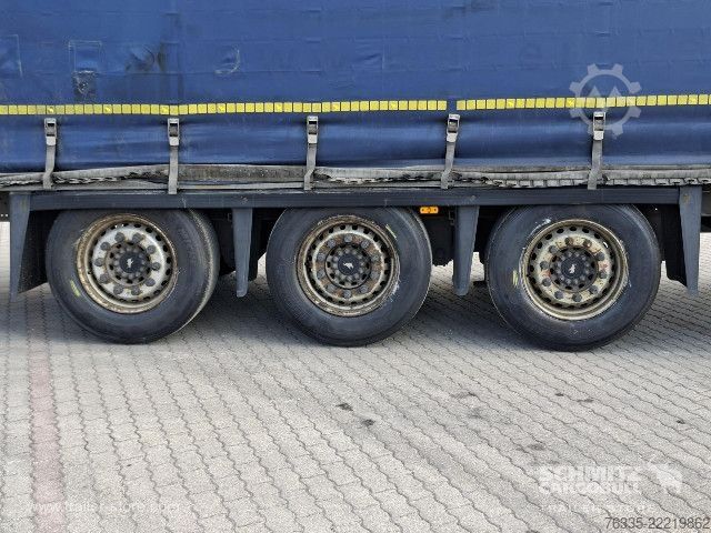 Open oplegger met zeil Schmitz Cargobull Curtainsider Mega