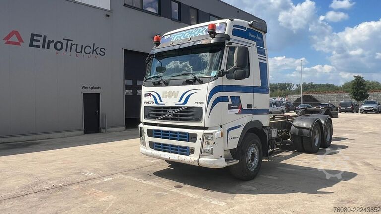Șasiu cu cabină Volvo FH 16 660 (BIG HUB / GRAND PONT / EJE GRANDE / ...