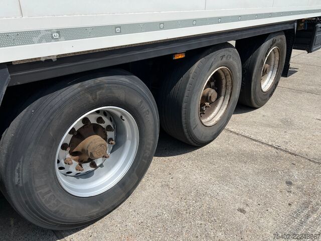 Gekoeld/bevroren transport Krone SD / Flower Trailer / Thermo King SLXe 300 / BP...