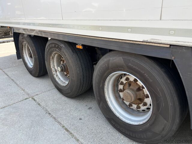 Gekoeld/bevroren transport Krone SD / Flower Trailer / Thermo King SLXe 300 / BP...
