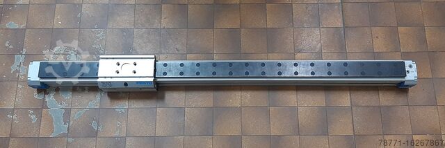 Lineaire actuator FESTO DGPL-32-700-PPV-A-KF-B; 161793