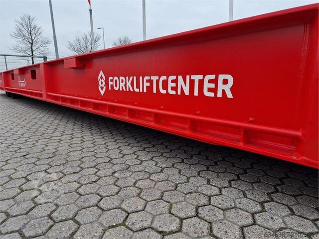 Construction equipment  Novatech Roll Trailer 100T-40FT