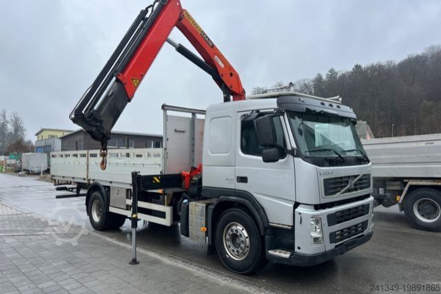 Jeřáb na nákladním automobilu VOLVO FM-400 4x2 PK15500