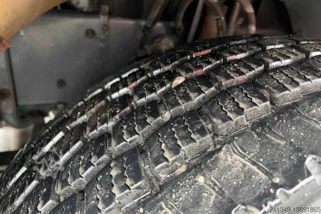 Jeřáb na nákladním automobilu VOLVO FM-400 4x2 PK15500