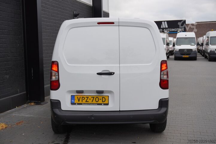Carrinha de tejadilho alto Peugeot Partner 1.2 PureTech 110Pk Benzine - Airco - Na...