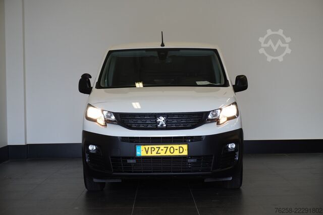 Kombi s vysokou střechou Peugeot Partner 1.2 PureTech 110Pk Benzine - Airco - Na...