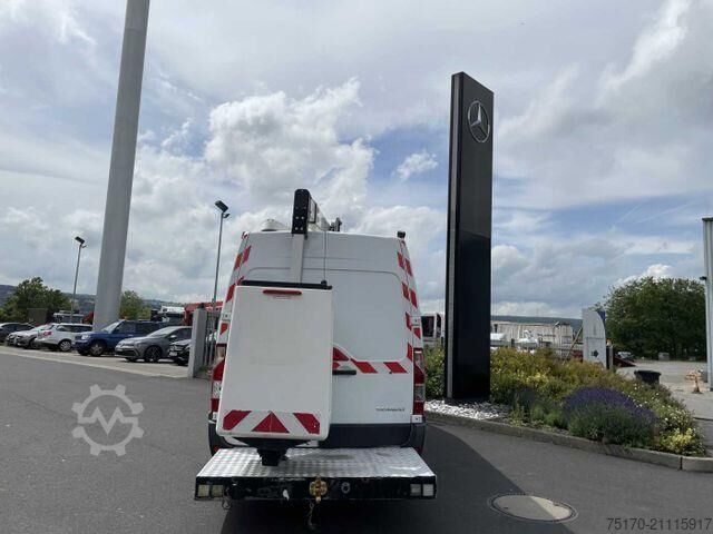 Podnośnik koszowy na samochodzie ciężarowym Renault Master 2.3 dCi / KLUBB K26, 12m