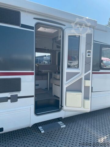 Camper integrado BÜRSTNER Elegance I 910 G *Sie sparen: ca. 85.000¤*
