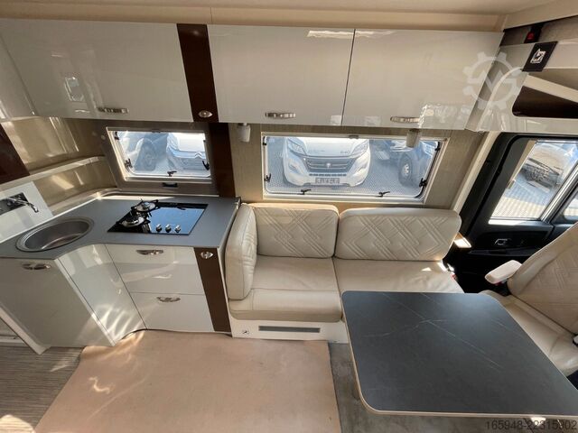 Camper integrado BÜRSTNER Elegance I 910 G *Sie sparen: ca. 85.000¤*