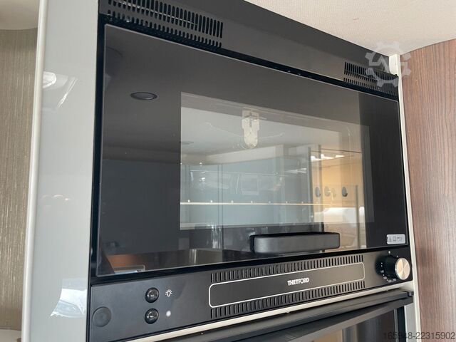 Camper integrado BÜRSTNER Elegance I 910 G *Sie sparen: ca. 85.000¤*