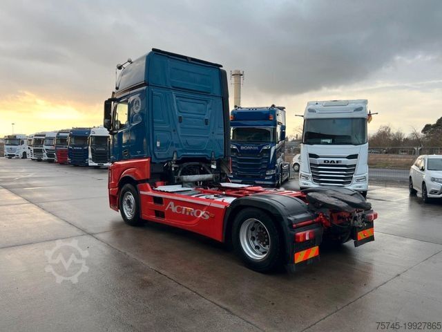 Autodraagtruck MERCEDES-BENZ ACTROS 1845 GIGASPACE * AUTOTRANSPORTER *