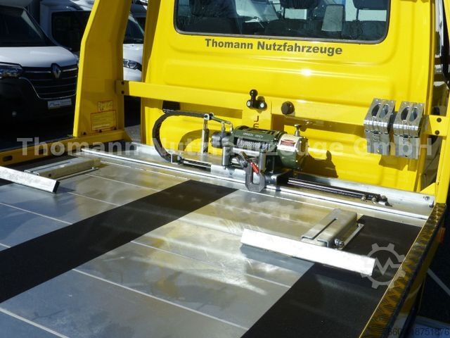 Šlep vozilo IVECO DAILY 72C18 Schiebeplateu Luftfed Navi