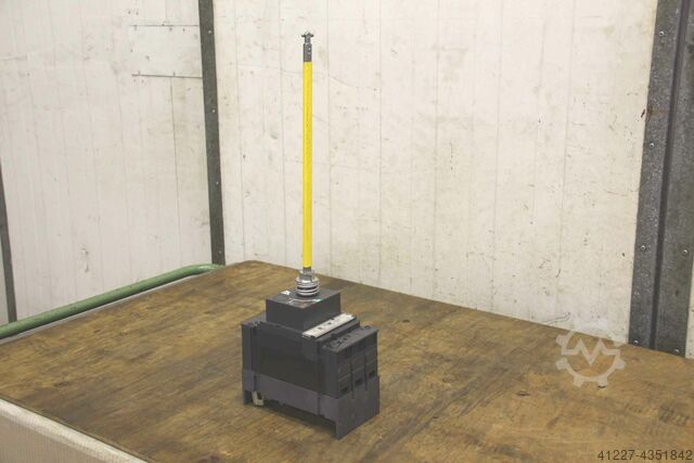 Circuit breaker Schneider Electric NSX 250F