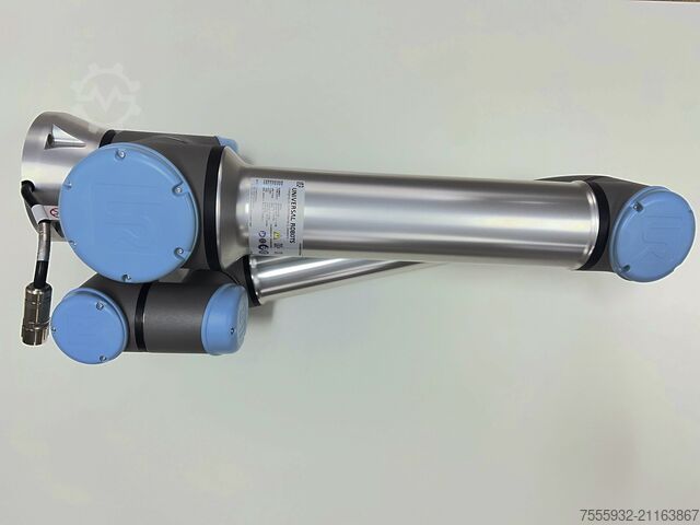 Industrial robot Universal Robots UR10e