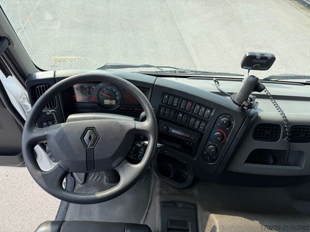 Camion plateau avec bâche Renault D 26