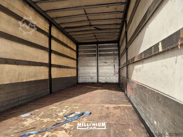 Autocarro con pianale e telone Iveco EUROCARGO 75E17 CENTINATO 6,80 SPONDA