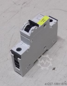 Strömbrytare Siemens 5SY6104-7