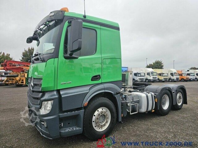 Tung lastbil Mercedes-Benz 2548 6x2 mit Betonmischerhydraulik NUR 85.805 km