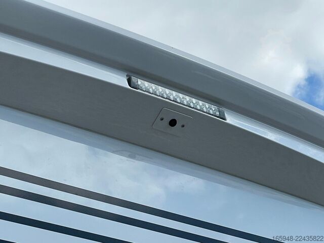 Camper semintegrato FRANKIA M-Line Neo Black Edt. | *4,5 t* | *Top*