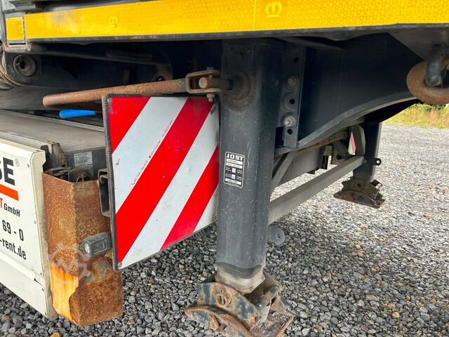 Semirimorchio con piattaforma di lavoro KRONE Stahlmatten Auflieger