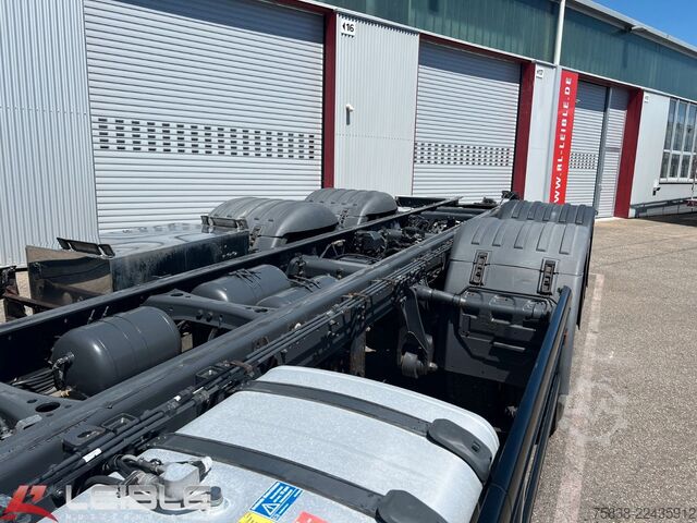 Chassi de caminhão SCANIA R450*6x2 Chassis*Vollluft*Lift-/Lenk*Standklima*