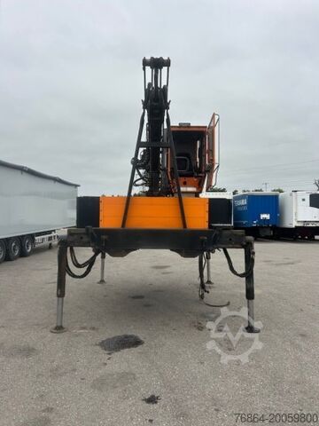 Remolque con chasis intercambiable  PLATEAU-WECHSELPRITSCHE MIT LOGLIFT 140S INKL. ROTATOR UND GREIFER