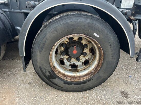 Remorcă pentru buşteni SCHWARZMüLLER N-SERIE 3-ACHS HOLZANHäNGER 4 RUNGENPAARE