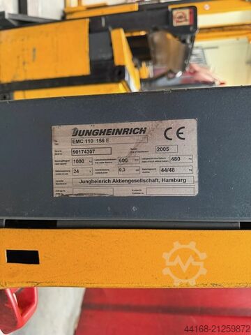 3 x pallet stackers (Ameise), high-lift trucks, forklifts Jungheinrich 3 Stück Sonderpreis 1,2 bis 1,5 To