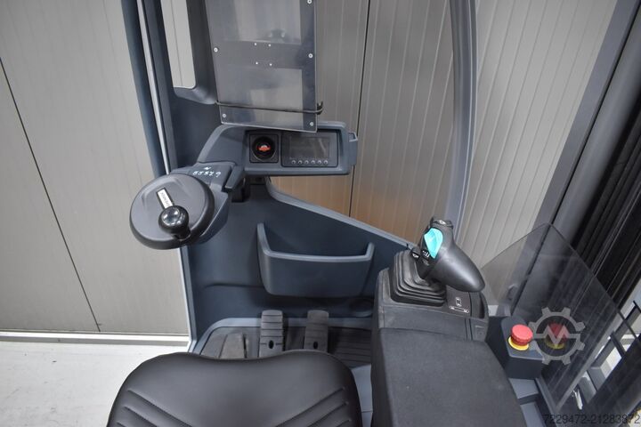 Tolóoszlopos targoncá Jungheirnrich ETV216i