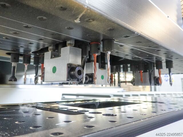 CNC boormachine BIESSE SKIPPER 130