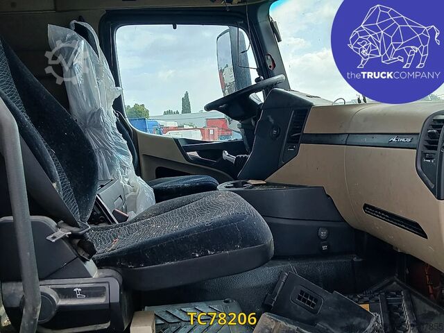 Standaard-SZM Mercedes-Benz Actros 1842