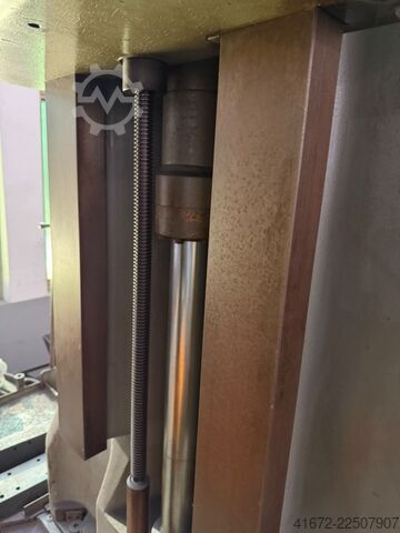 Fresadora de engranajes - vertical PFAUTER P 1800 B