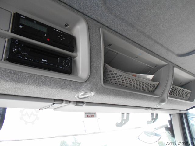 Flaklastbil med kapell Iveco Stralis 360 6X2 - Centina + Sponda