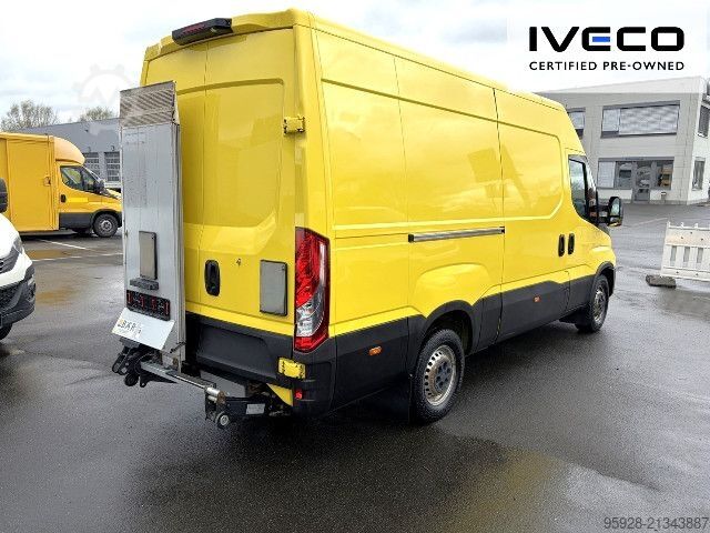 Dubă cu acoperiș înalt IVECO 35S14V, Klima, Navi, LBW, Rückfahrkamera