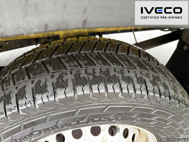 Dubă cu acoperiș înalt IVECO 35S14V, Klima, Navi, LBW, Rückfahrkamera