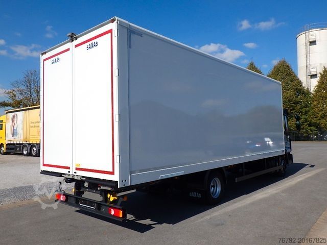 Vrachtwagen met bakwagen IVECO ML 75 E 21 P Koffer 7,25m/Aufstiegstreppe/Klima